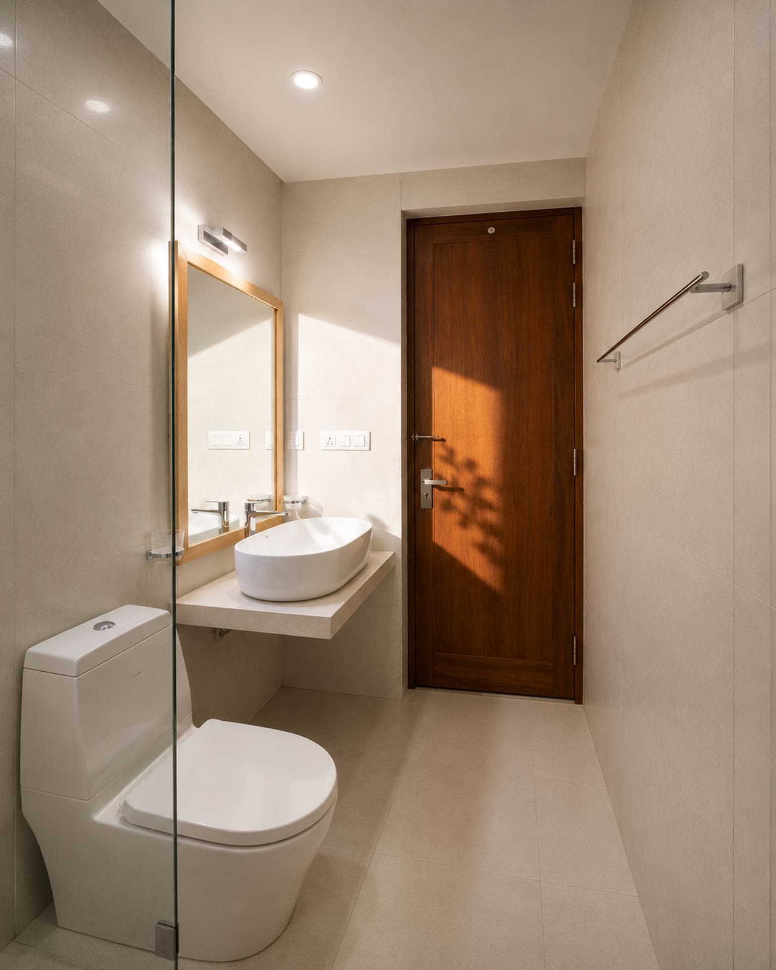 No. 45, Mallikarama Road, Ratmalana — bathroom with vessel basin and glazed shower